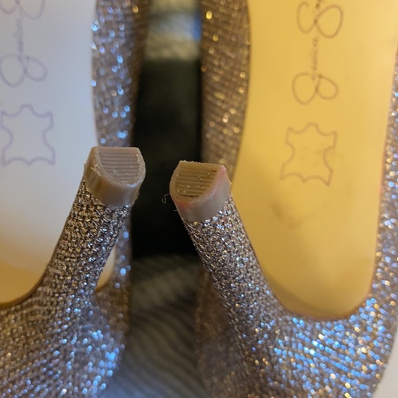 Jessica Simpson Glitter Pumps - Picture 7 of 8